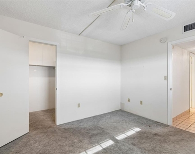 6960 20th Avenue N - Photo Thumbnail 38