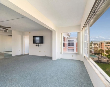 6960 20th Avenue N - Photo Thumbnail 20