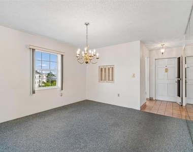 6960 20th Avenue N - Photo Thumbnail 8