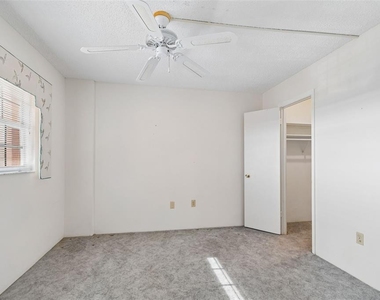 6960 20th Avenue N - Photo Thumbnail 36