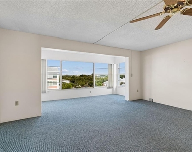 6960 20th Avenue N - Photo Thumbnail 13