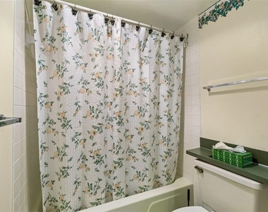 6960 20th Avenue N - Photo Thumbnail 43