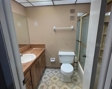 1839 Bough Avenue - Photo Thumbnail 4