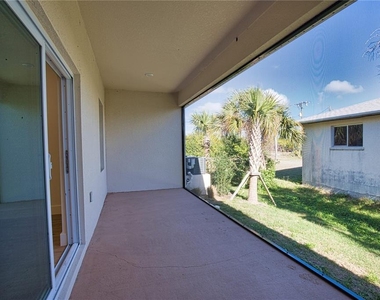 289 Boundary Boulevard - Photo Thumbnail 37