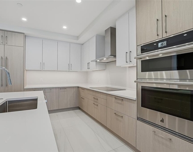 275 1st Avenue S - Photo Thumbnail 49