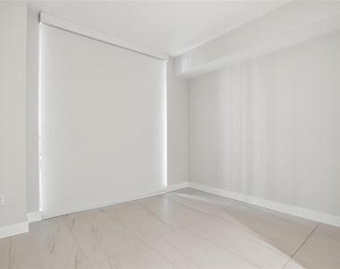 275 1st Avenue S - Photo Thumbnail 69