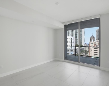 275 1st Avenue S - Photo Thumbnail 61