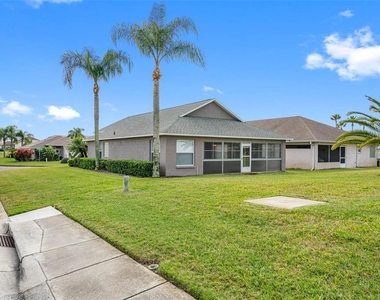 3063 Westmoreland Drive - Photo Thumbnail 2