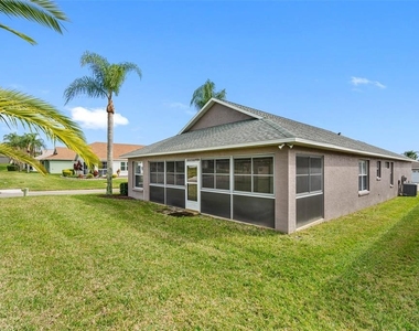 3063 Westmoreland Drive - Photo Thumbnail 4