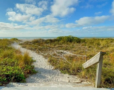 1430 Gulf Boulevard - Photo Thumbnail 31