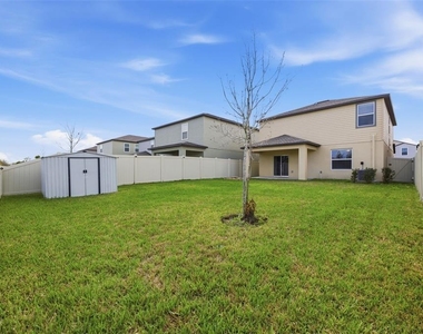 2509 Victorious Falls Avenue - Photo Thumbnail 25