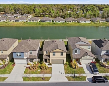 2509 Victorious Falls Avenue - Photo Thumbnail 27