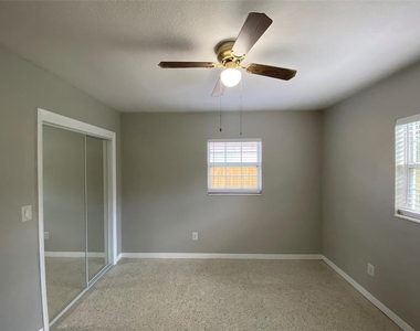 5545 3rd Ave N - Photo Thumbnail 48