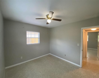 5545 3rd Ave N - Photo Thumbnail 33