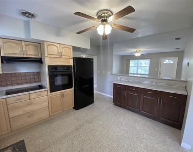 5545 3rd Ave N - Photo Thumbnail 16