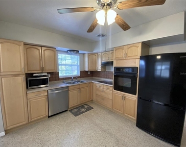 5545 3rd Ave N - Photo Thumbnail 14
