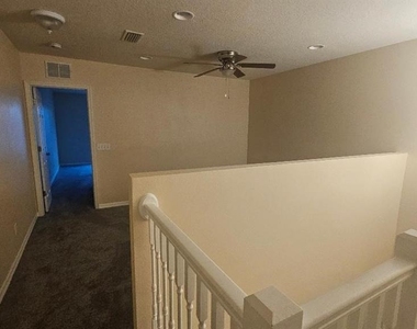 3909 45th Terrace W - Photo Thumbnail 14