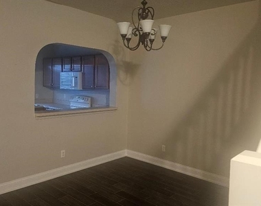 3909 45th Terrace W - Photo Thumbnail 17