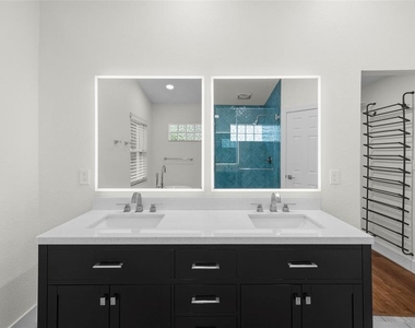 402 Erie Avenue - Photo Thumbnail 39
