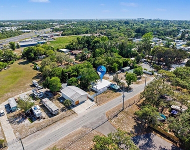 7708 Maryland Avenue - Photo Thumbnail 50
