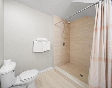 2601 Gala Road S - Photo Thumbnail 9