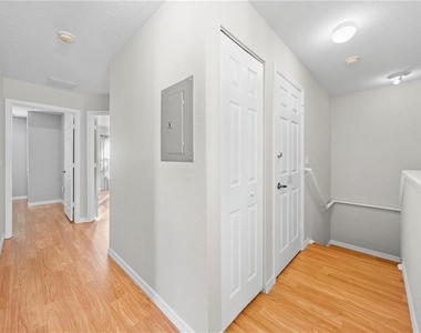 2601 Gala Road S - Photo Thumbnail 13