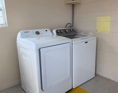 101 Gardenia Road - Photo Thumbnail 8