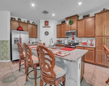 289 Siesta Vista Court - Photo Thumbnail 3