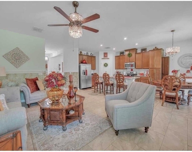 289 Siesta Vista Court - Photo Thumbnail 4