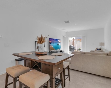 1513 Cumberland Avenue - Photo Thumbnail 7