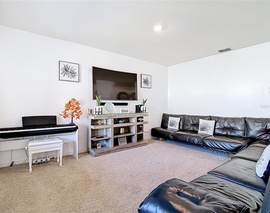 241 Meadowbrook Boulevard - Photo Thumbnail 5