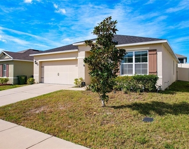 241 Meadowbrook Boulevard - Photo Thumbnail 2