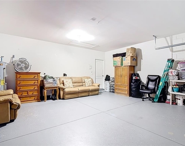 241 Meadowbrook Boulevard - Photo Thumbnail 23