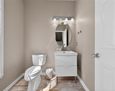 238 Celebration Boulevard - Photo Thumbnail 8