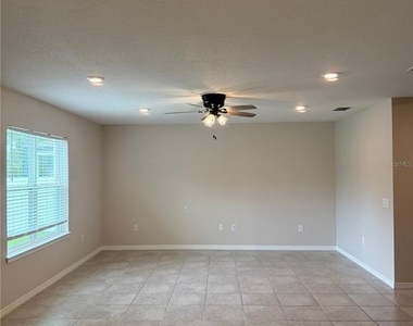 1042 Michelangelo Lane - Photo Thumbnail 13