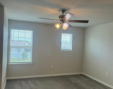 1042 Michelangelo Lane - Photo Thumbnail 24