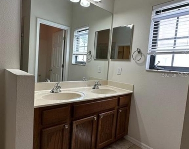 906 Pawstand Road - Photo Thumbnail 7