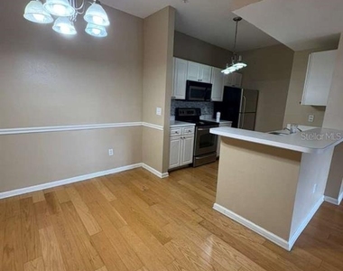 14341 Fredricksburg Drive - Photo Thumbnail 3