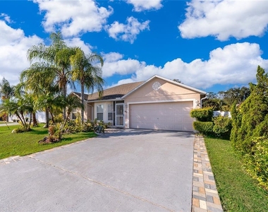 611 Baldwin Drive - Photo Thumbnail 1