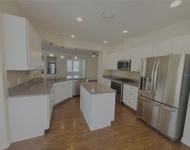 4859 Nw 35th Lane Road - Photo Thumbnail 3