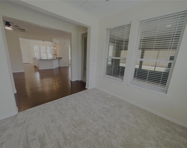 4859 Nw 35th Lane Road - Photo Thumbnail 9