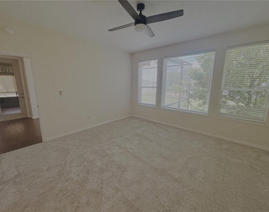 4859 Nw 35th Lane Road - Photo Thumbnail 15