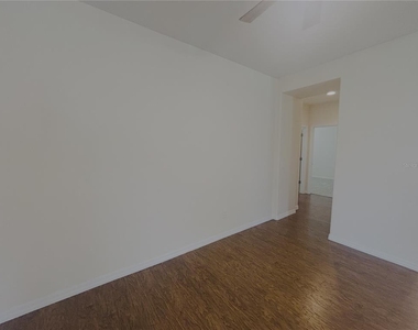 4859 Nw 35th Lane Road - Photo Thumbnail 4