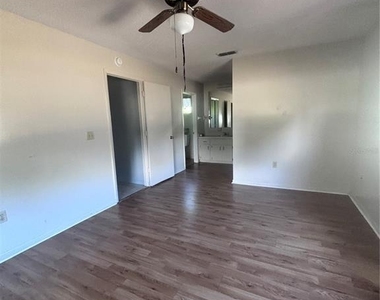 8947 Sw 108th Place - Photo Thumbnail 1