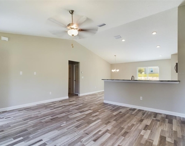13215 Sw 77th Avenue - Photo Thumbnail 4