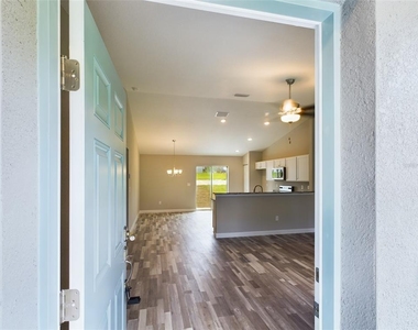 13215 Sw 77th Avenue - Photo Thumbnail 2
