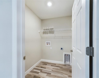 13215 Sw 77th Avenue - Photo Thumbnail 7