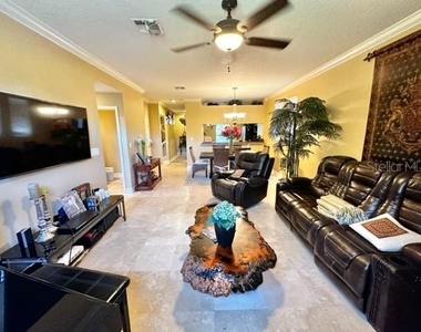 4232 Messina Drive - Photo Thumbnail 7