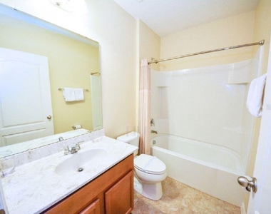 1014 Cypress Pointe Boulevard - Photo Thumbnail 13