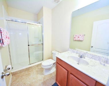 1014 Cypress Pointe Boulevard - Photo Thumbnail 11